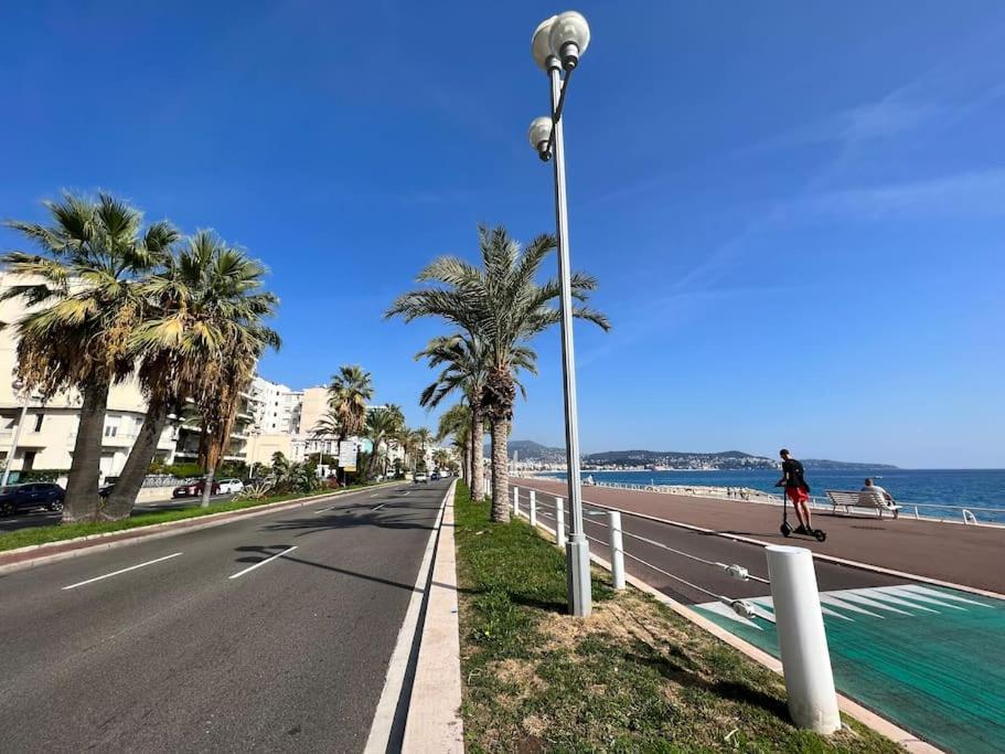 Appartement Idéal Rez-de-jardin Face à La Méditerranée *